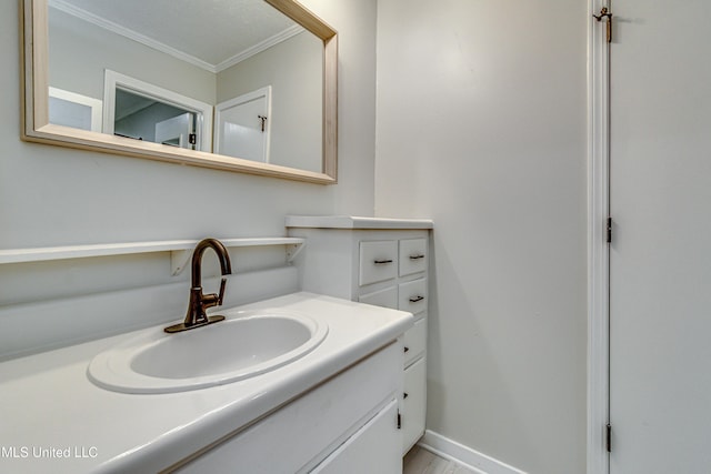 118 Bellegrove Blvd, Brandon, MS 39047 - bathroom with crown molding, baseboards, and vanity