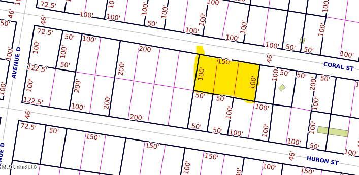 4253 Coral St, Waveland, MS 39576
