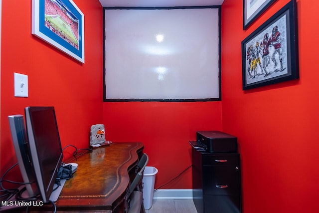 3289 Marion Ln, Southaven, MS 38672 - office area with baseboards