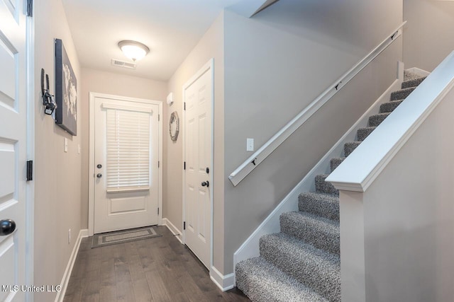 3289 Marion Ln, Southaven, MS 38672 - foyer with dark wood-style floors and stairway