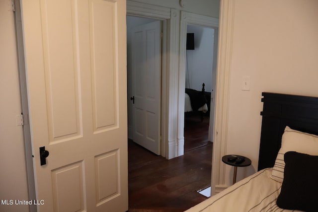 1009 Resca De La Palma St, Pascagoula, MS 39567 - bedroom with dark wood-type flooring