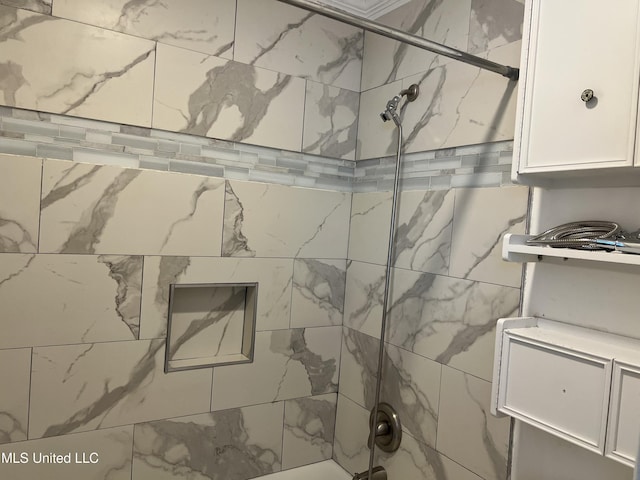 2 Concord Pl, Gulfport, MS 39507 - bathroom featuring shower / washtub combination