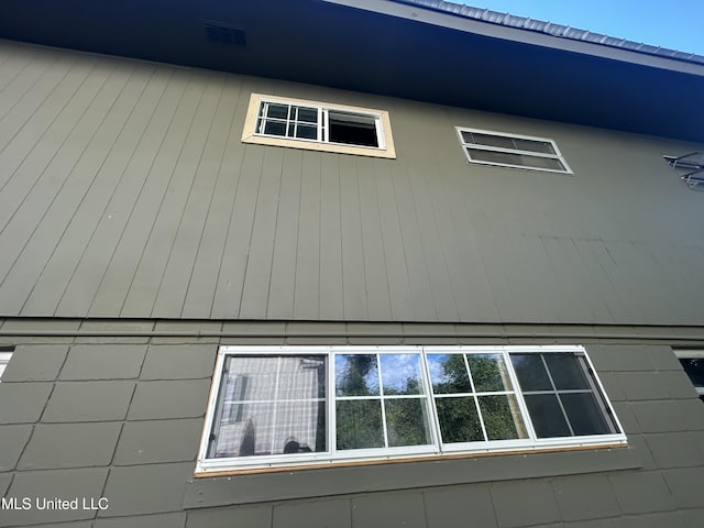 600 Jackson Ave, Mccomb, MS 39648 - view of side of home