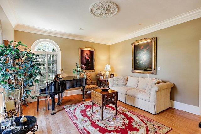 607 Tiffintown Rd, Vicksburg, MS 39183 - living area with crown molding, light wood finished floors, and baseboards