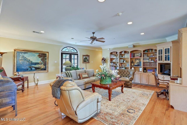 607 Tiffintown Rd, Vicksburg, MS 39183 - living room featuring light wood-style flooring, visible vents, recessed lighting, a ceiling fan, and crown molding
