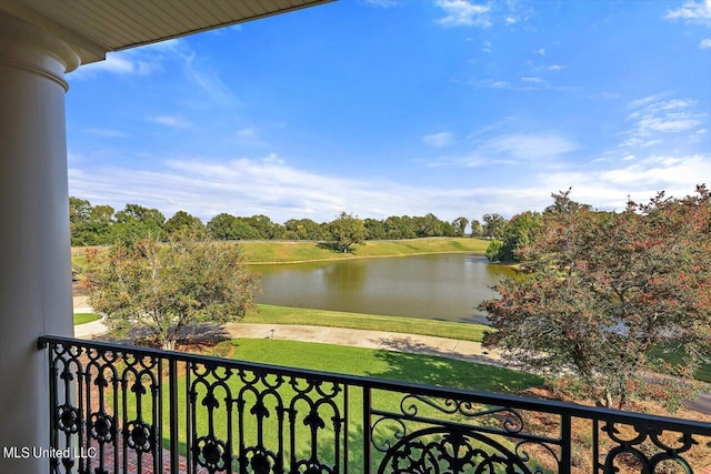 607 Tiffintown Rd, Vicksburg, MS 39183 - balcony featuring a water view
