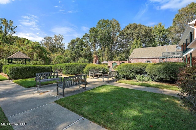 607 Tiffintown Rd, Vicksburg, MS 39183 - surrounding community featuring a gazebo and a yard