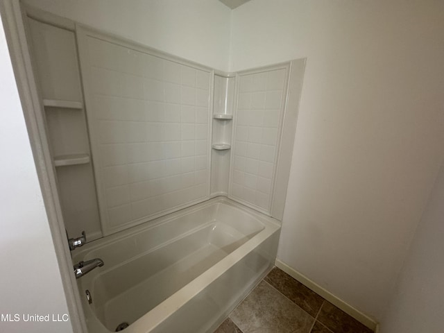 bathroom with shower / bath combination