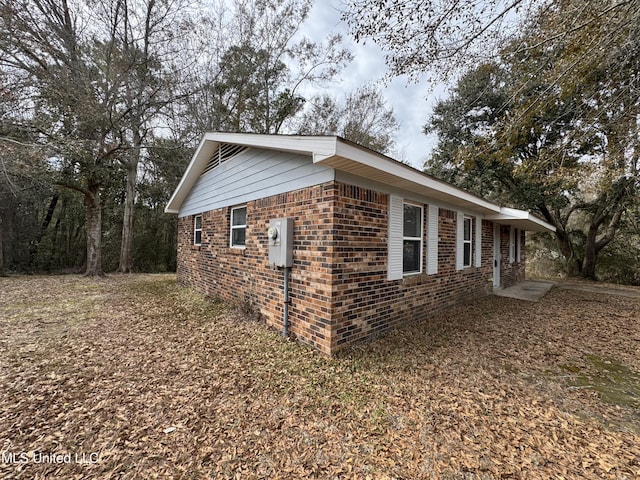 view of property exterior