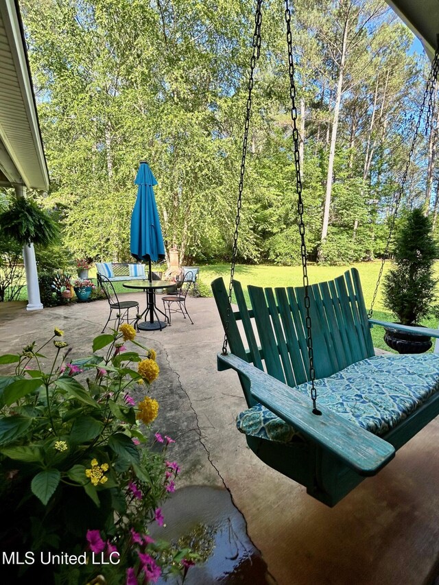 6520 Pleasant Grove Rd, Carthage, MS 39051 - view of patio / terrace featuring outdoor dining space
