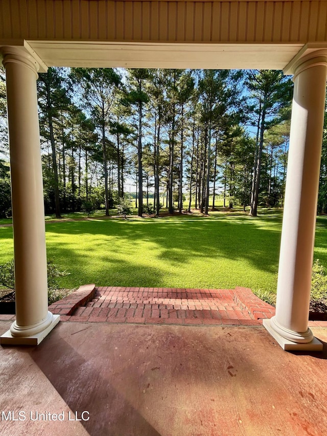 6520 Pleasant Grove Rd, Carthage, MS 39051 - view of patio / terrace