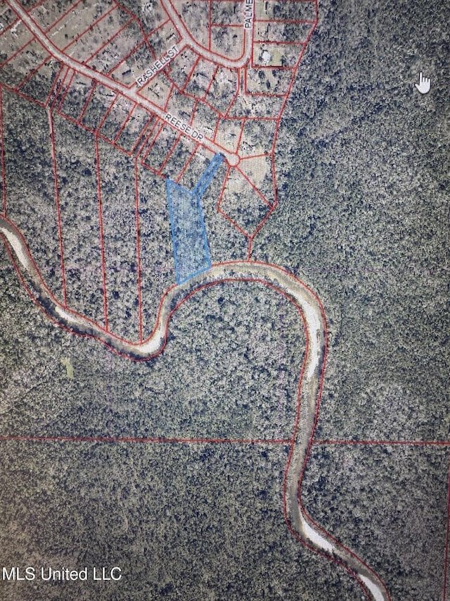 18611 Reese Dr, Saucier, MS 39574