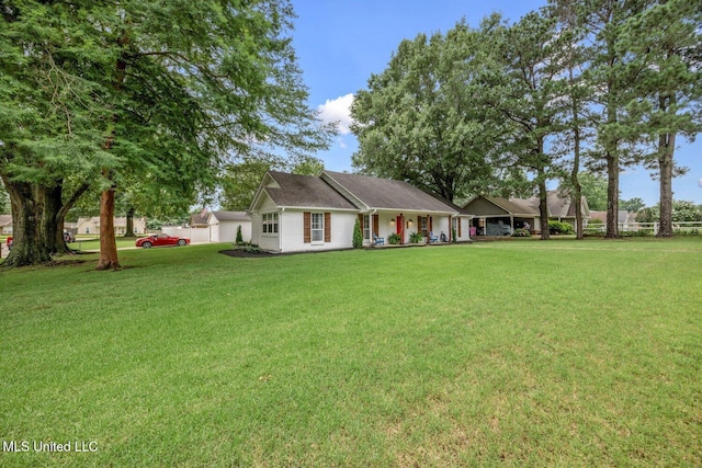 7101 Blue Grass Rd, Olive Branch, MS 38654 - view of front of home featuring a front yard and a porch