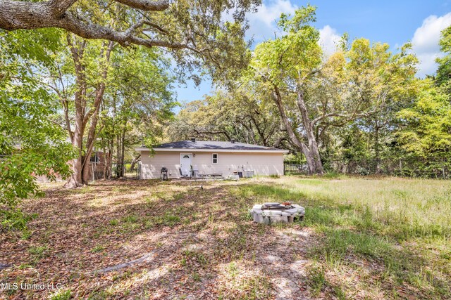 101 30th St, Gulfport, MS 39507 - view of yard