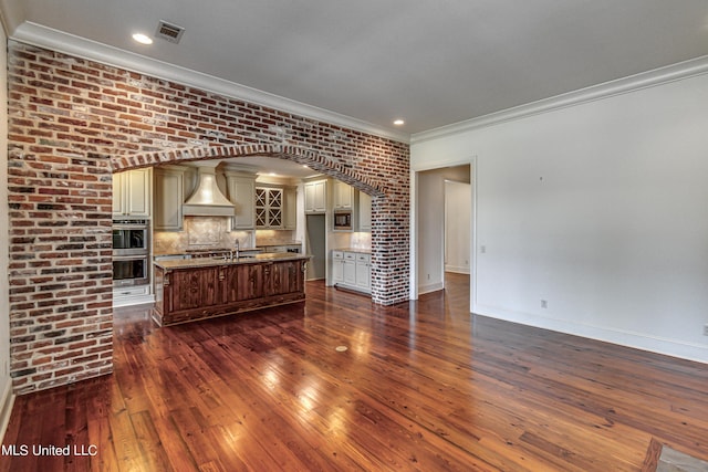 2024 E Northside Dr, Jackson, MS 39211 - interior space with dark wood-style flooring, baseboards, visible vents, recessed lighting, and ornamental molding