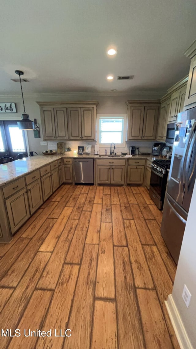 1216 Eagle Lake Shore Rd, Vicksburg, MS 39183