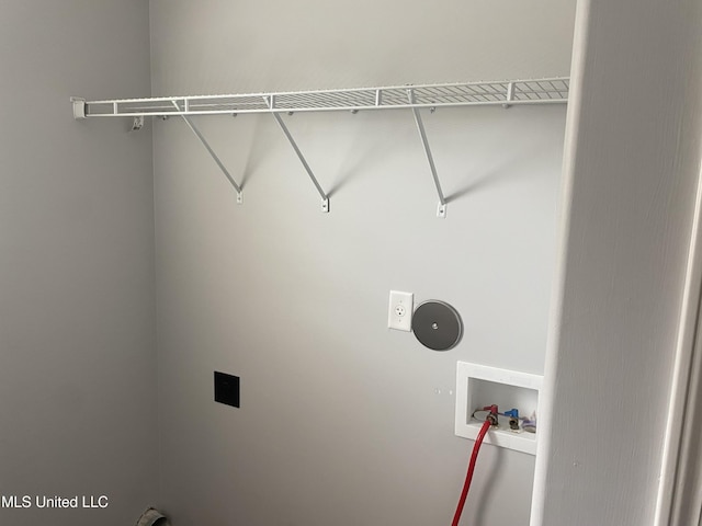 9078 Mallard Park Blvd, Walls, MS 38680 - laundry room with hookup for an electric dryer and hookup for a washing machine