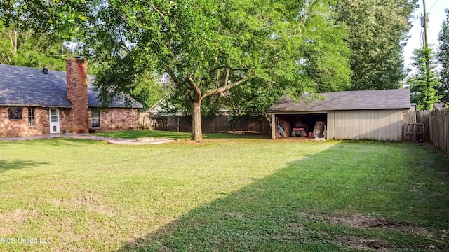 118 Dogwood Trl, Brandon, MS 39047 - view of yard featuring an outdoor structure