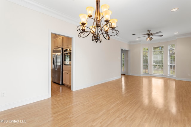 unfurnished room with crown molding, light hardwood / wood-style flooring, and ceiling fan with notable chandelier