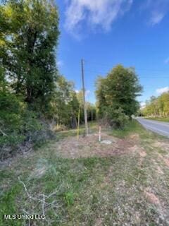 12409 Lorraine Rd, Biloxi, MS 39532