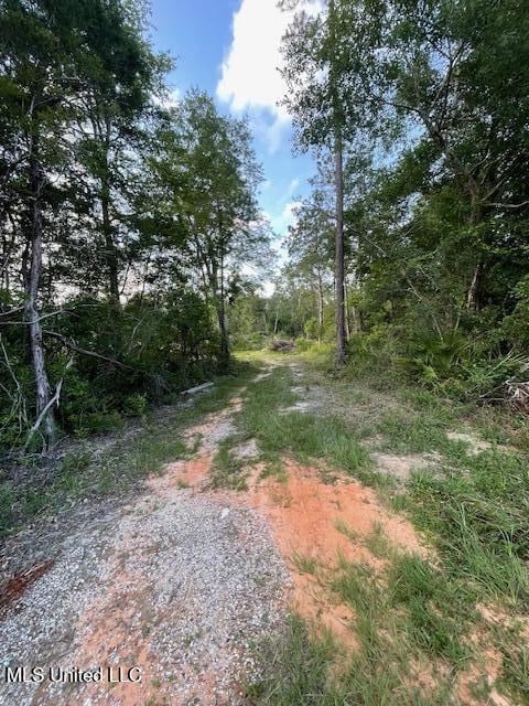 12409 Lorraine Rd, Biloxi, MS 39532