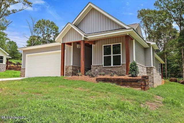 craftsman-style house with a front lawn and a garage