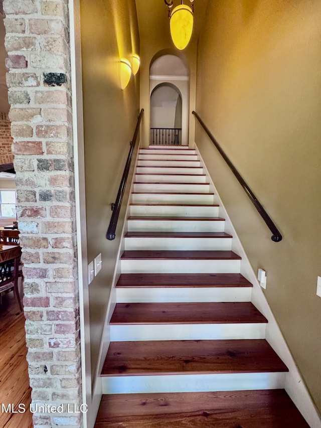 236 Sawbridge Dr, Ridgeland, MS 39157 - staircase featuring wood finished floors