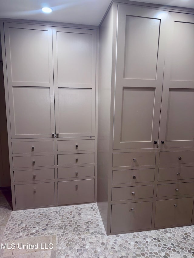 236 Sawbridge Dr, Ridgeland, MS 39157 - view of closet