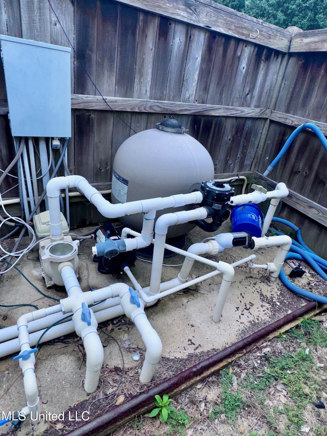 236 Sawbridge Dr, Ridgeland, MS 39157 - exterior view of pump