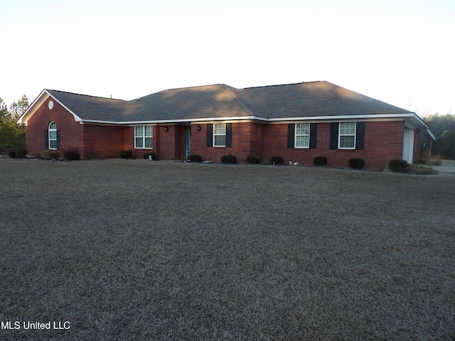 3820 Beamon Rd, Kosciusko, MS 39090 - single story home with a garage and brick siding