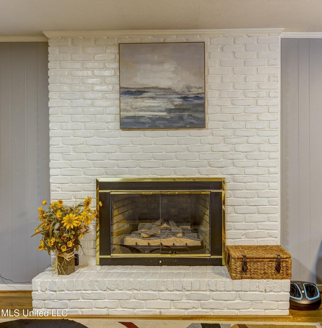911 Newitt Vick Dr, Vicksburg, MS 39183 - detailed view of a brick fireplace and ornamental molding