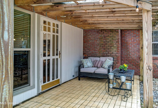 911 Newitt Vick Dr, Vicksburg, MS 39183 - view of patio / terrace
