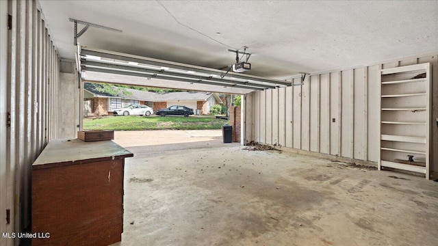555 Rusk Dr, Brandon, MS 39047 - garage with a garage door opener