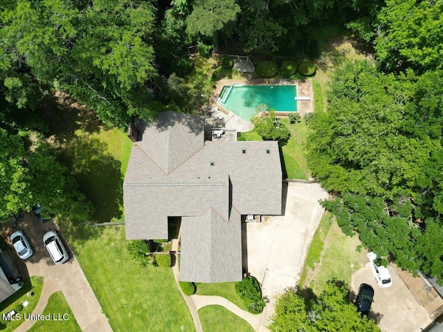 555 Rusk Dr, Brandon, MS 39047 - view from above of property with a pool area