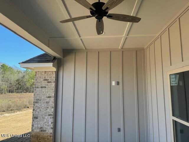 details with ceiling fan