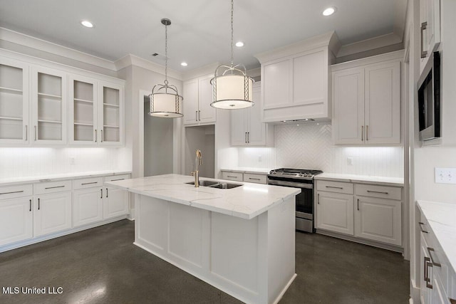 850 Glenwild Cir, Canton, MS 39046 - kitchen with stainless steel appliances, a sink, finished concrete flooring, backsplash, and recessed lighting