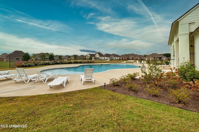 850 Glenwild Cir, Canton, MS 39046 - community pool featuring a patio and a residential view