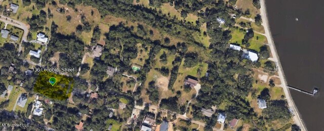 136 Leopold St, Bay Saint Louis, MS 39520