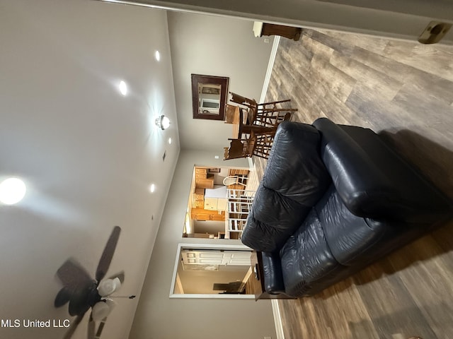 518 Main St, Natchez, MS 39120 - living room with wood finished floors
