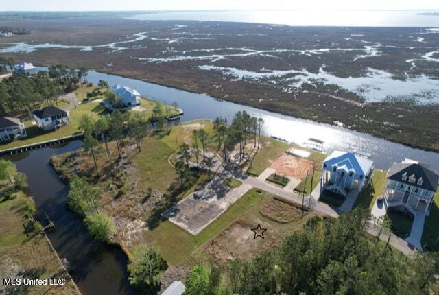 1446 Hanakealoha Pl, Diamondhead, MS 39525