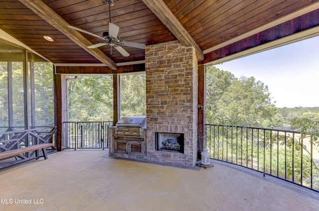 view of patio / terrace with grilling area and ceiling fan