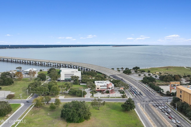 Listing photo 2 for 162 Beach Blvd, Biloxi MS 39530