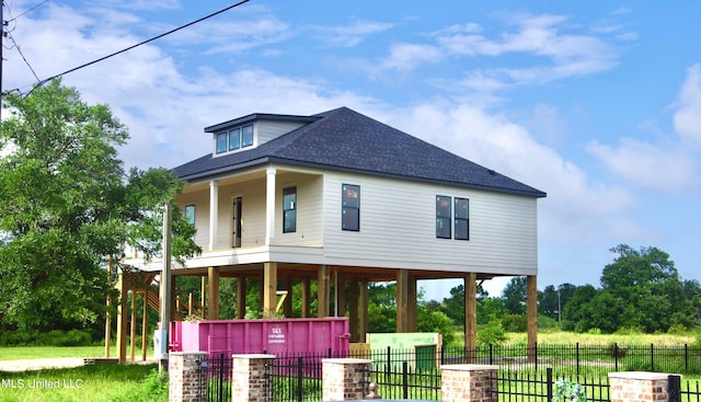 view of front of home with covered porch