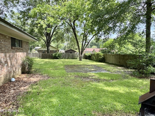 305 N Heard St, Senatobia, MS 38668 - view of fenced backyard