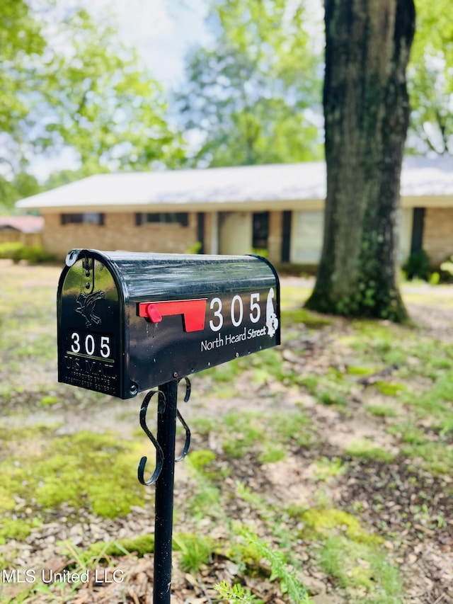 305 N Heard St, Senatobia, MS 38668 - exterior view