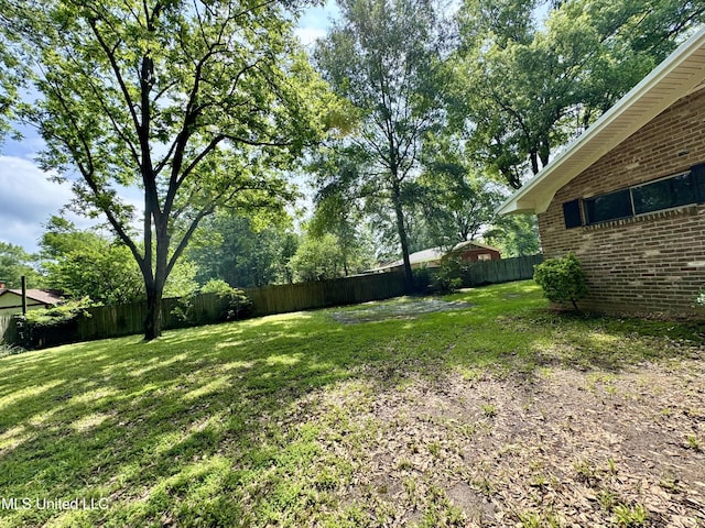 305 N Heard St, Senatobia, MS 38668 - view of fenced backyard