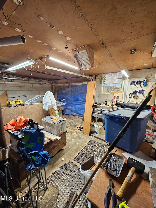 miscellaneous room featuring concrete flooring