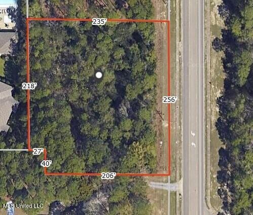 Listing photo 2 for Jam Ln, Biloxi MS 39532