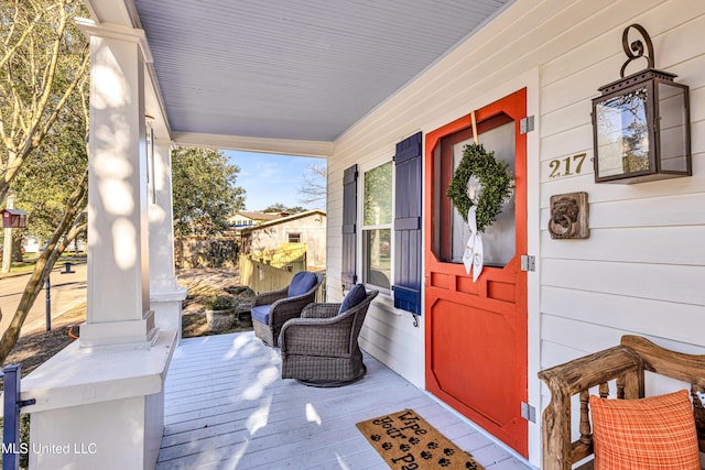 property entrance with a porch