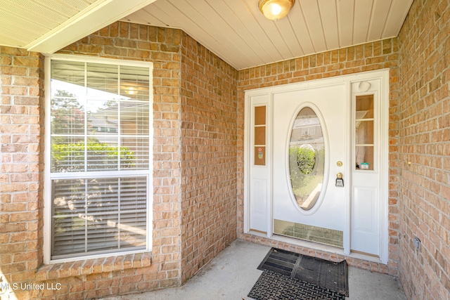 view of property entrance